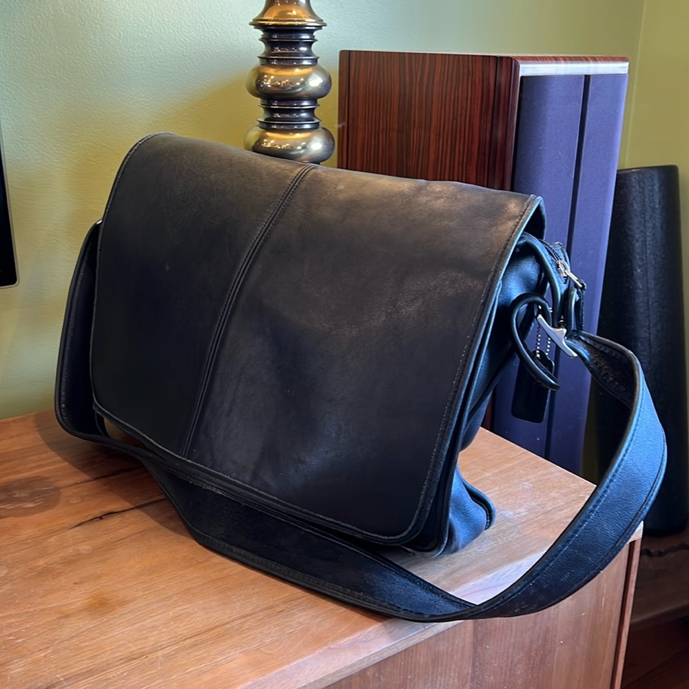 Vintage Coach legacy black 5206 leather laptop bag from 90s